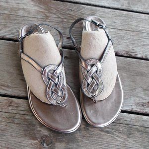 Cole Haan Lacie Thong Sandal in a Pewter / "Vintage Silver Metallic" SiZE 10 B